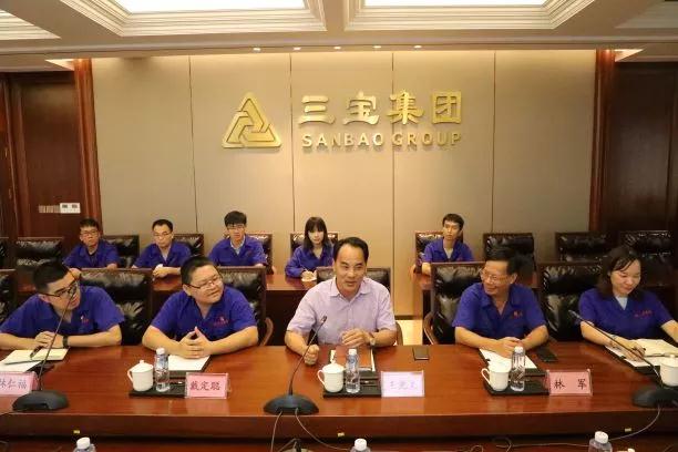 税企共建话党建，，，减税降费促开展