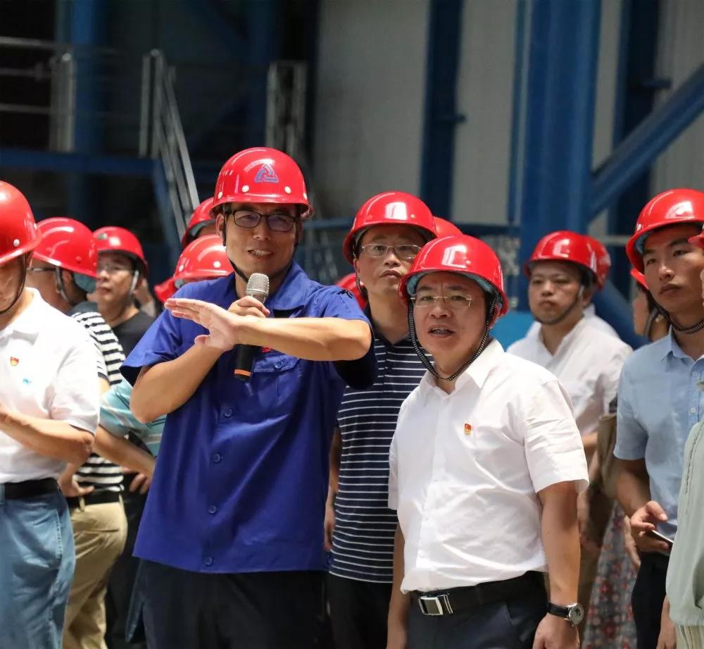 党员立潮头，，，领跑领先锋之十六｜张子彦：：：躬身力行勤耕作，，，兢兢业业促开展